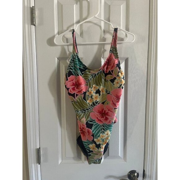 Hurley One Piece Swimsuit Floral - Picture 1 of 2